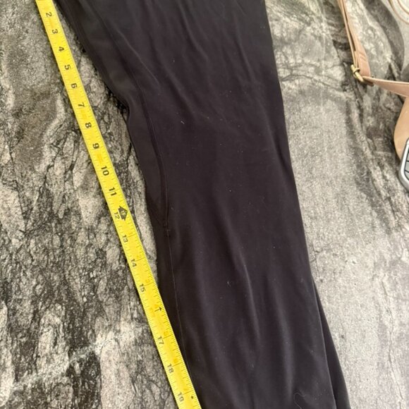 lululemon Align™ High-Rise Pant 25" GREAT condition! black. size 14 - Picture 9 of 11